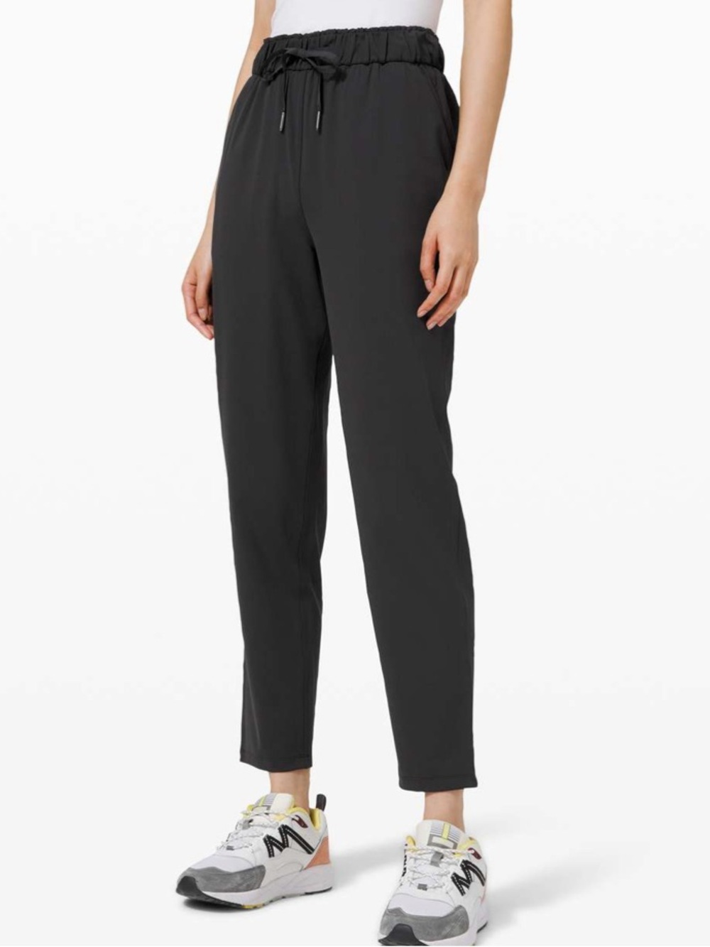 Lululemon Keep Moving 27” Pull-On Drawstring Athletic Nulu Pant in Black Size 2